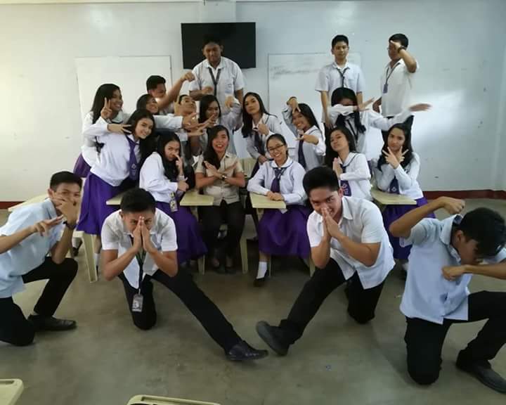 jptr_aliens's tweet photo. "Class Picture" #JPTR https://t.co/ME1lKijreZ