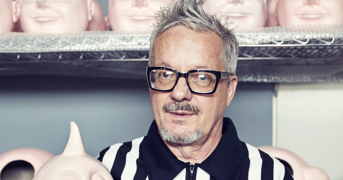 Happy Birthday dear Mark Mothersbaugh! 