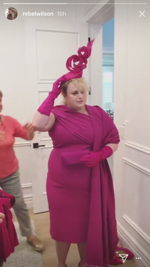 JaymesMansfield's tweet photo. That one time I raided @sasha_velour  closet 😘😂 https://t.co/ilwzX1ubAx