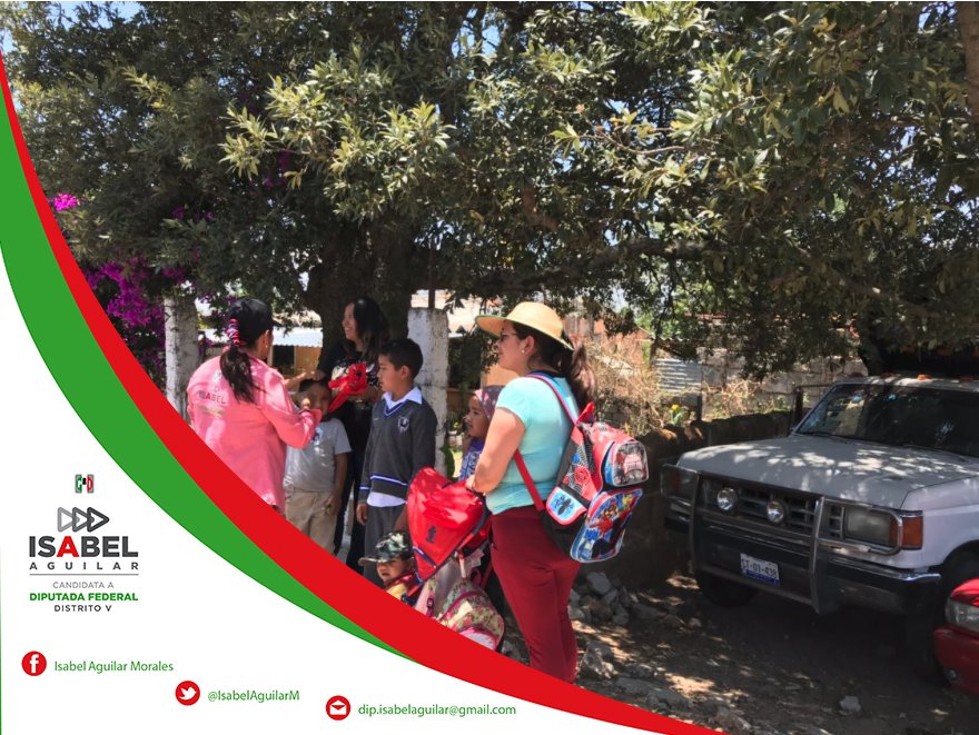IsabelAguilarM's tweet photo. Saludando a viejos amigos visitamos la comunidad de La Muralla, Amealco. #CuentaConmigo https://t.co/WfD1EOEjLP