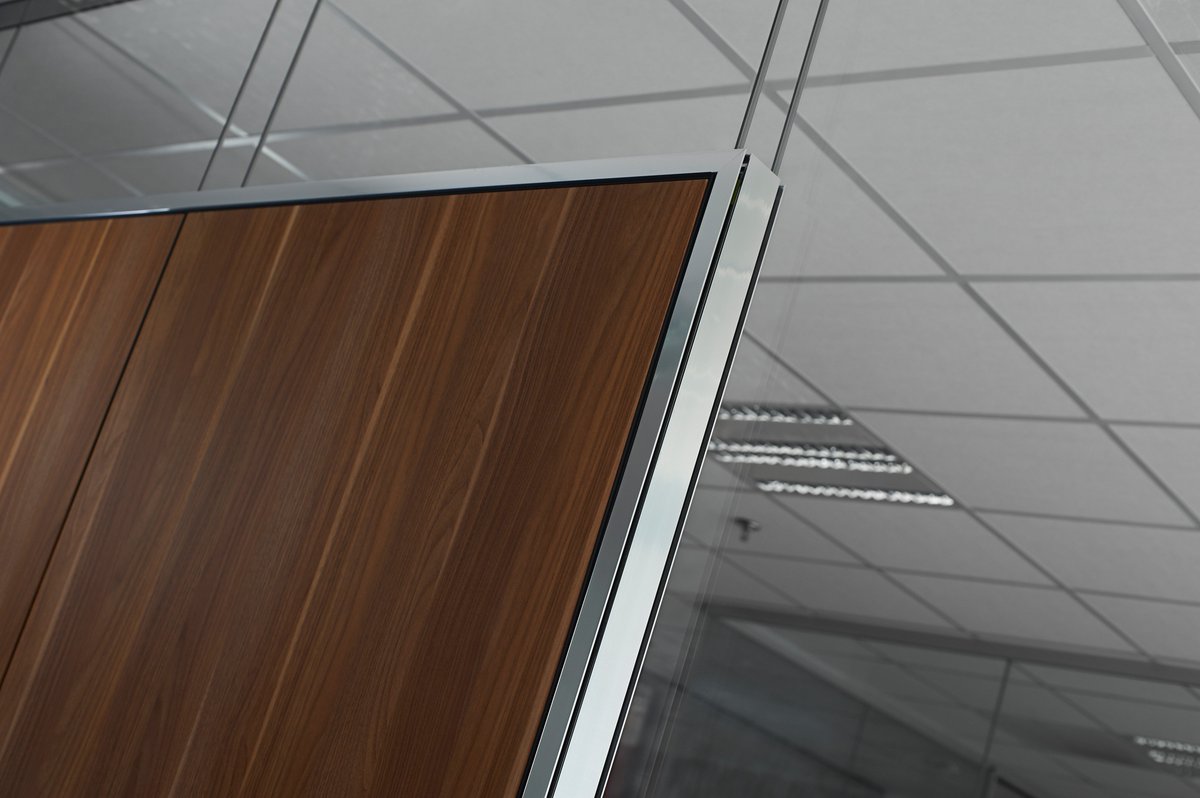 ClestraGroup's tweet photo. Take a look to this double glazed partition :
profiles are in polished aluminium.
all info on pleinAir partitions here :
https://t.co/4Zicv1BWLq https://t.co/t50jw3K7F8