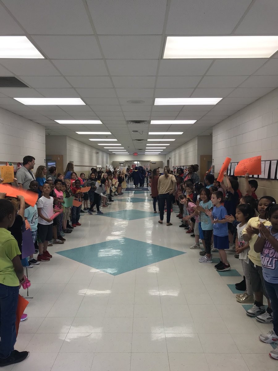 CLRA's tweet photo. Senior Walk 2018 has begun #rbstallhs https://t.co/nF3DeJriIS