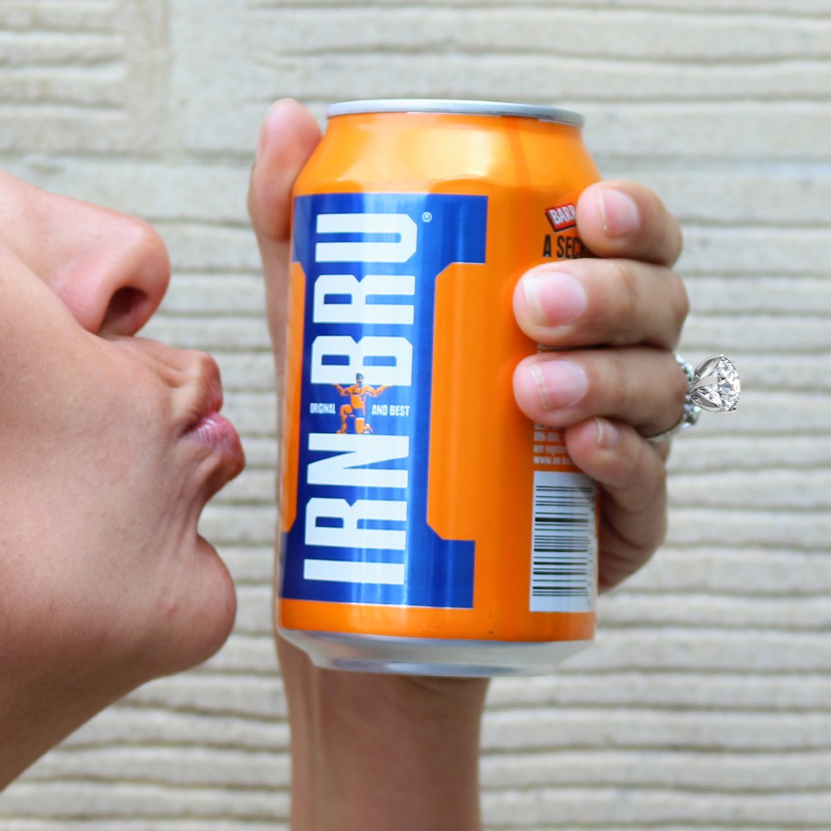 Nothing beats a ginger, eh Meghan? 😏

#RoyalWedding