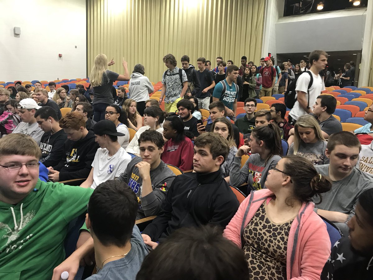 #lastseniormeeting🐾