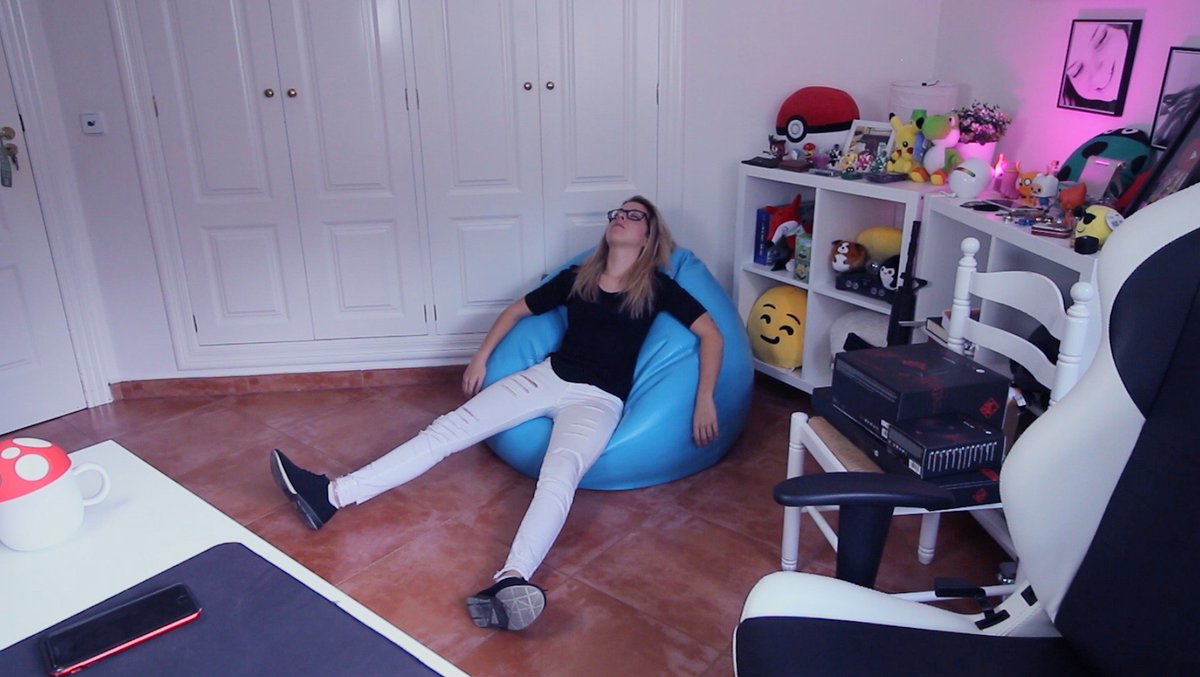 missandieftw's tweet photo. Estoy editando este vídeo, lo tendréis mañana 🐙 https://t.co/t7ABqxTvpL