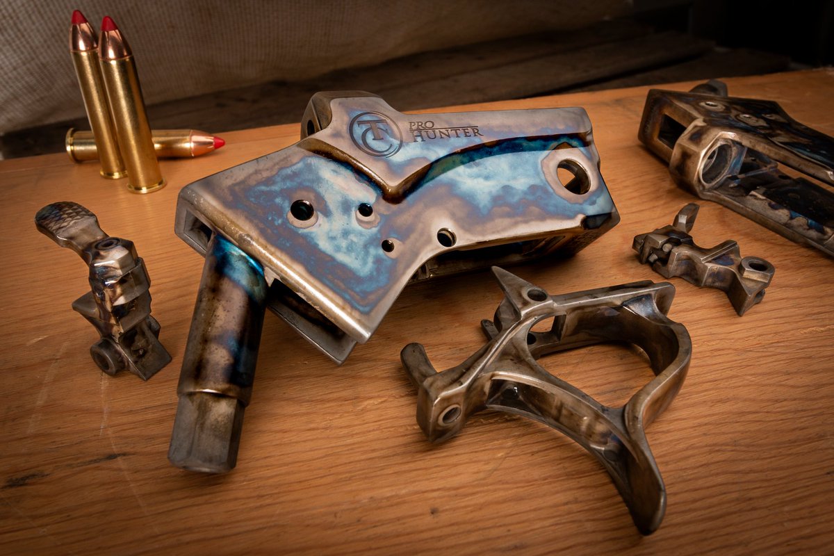 ShootHistory's tweet photo. Excited to announce an awesome exclusive! https://t.co/X7C8F53VYq #shoothistory #turnbullrestoration #hausofarms #colorcasehardening #guncollector #thompsoncenter #g2contender #encoreprohunter https://t.co/smKZOYTxzb