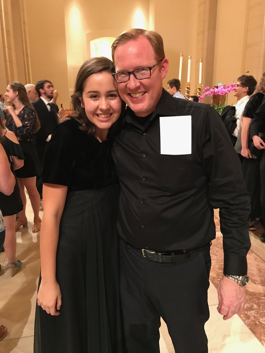 ingitiki's tweet photo. Last choir concert💙 #sharedream https://t.co/Dcb3hicTQR