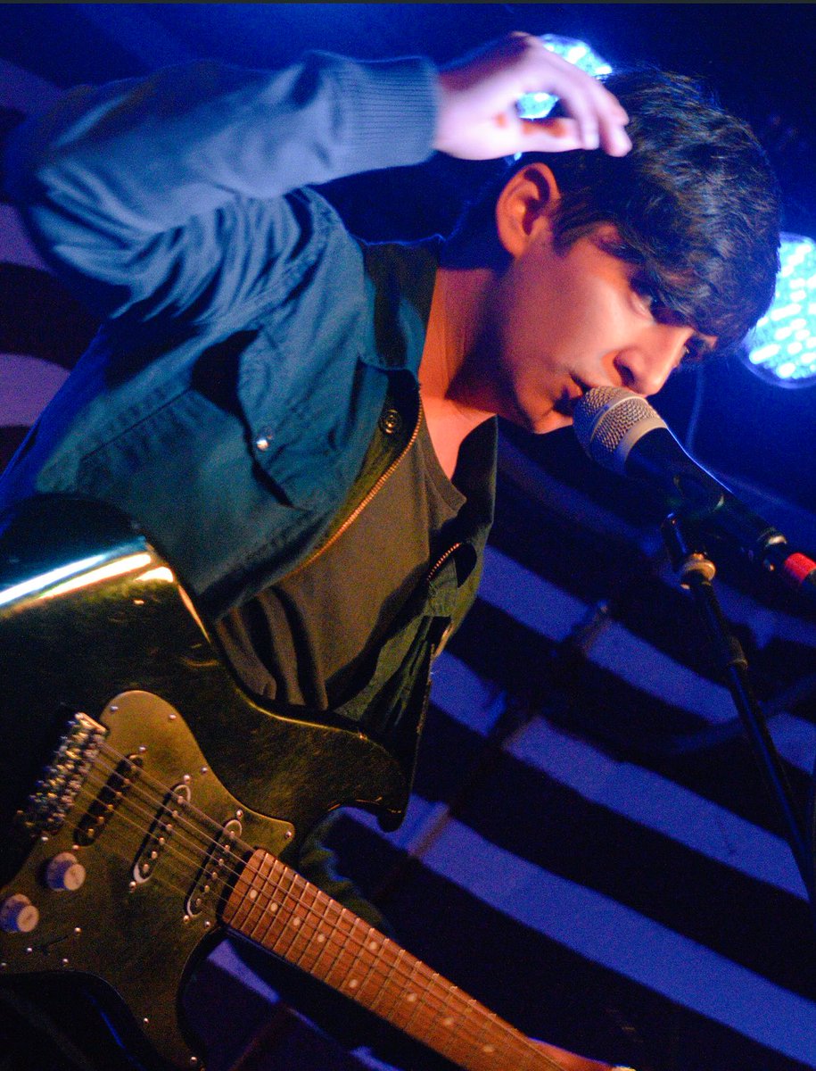 cloirband's tweet photo. Amigos, hoy queremos desearle feliz cumpleaños a nuestro gran amigo, hermano, compositor, guitarrista, vocalista y fundador de la banda, @cesaradielruiz 

Amigo...!!! Te deseamos lo mejor
Feliz Cumpleaños

#HappyBirthday #todossomosCésar #SuerteOMuerte #vaqueritotime #BestFriend https://t.co/9xxieN8wwP