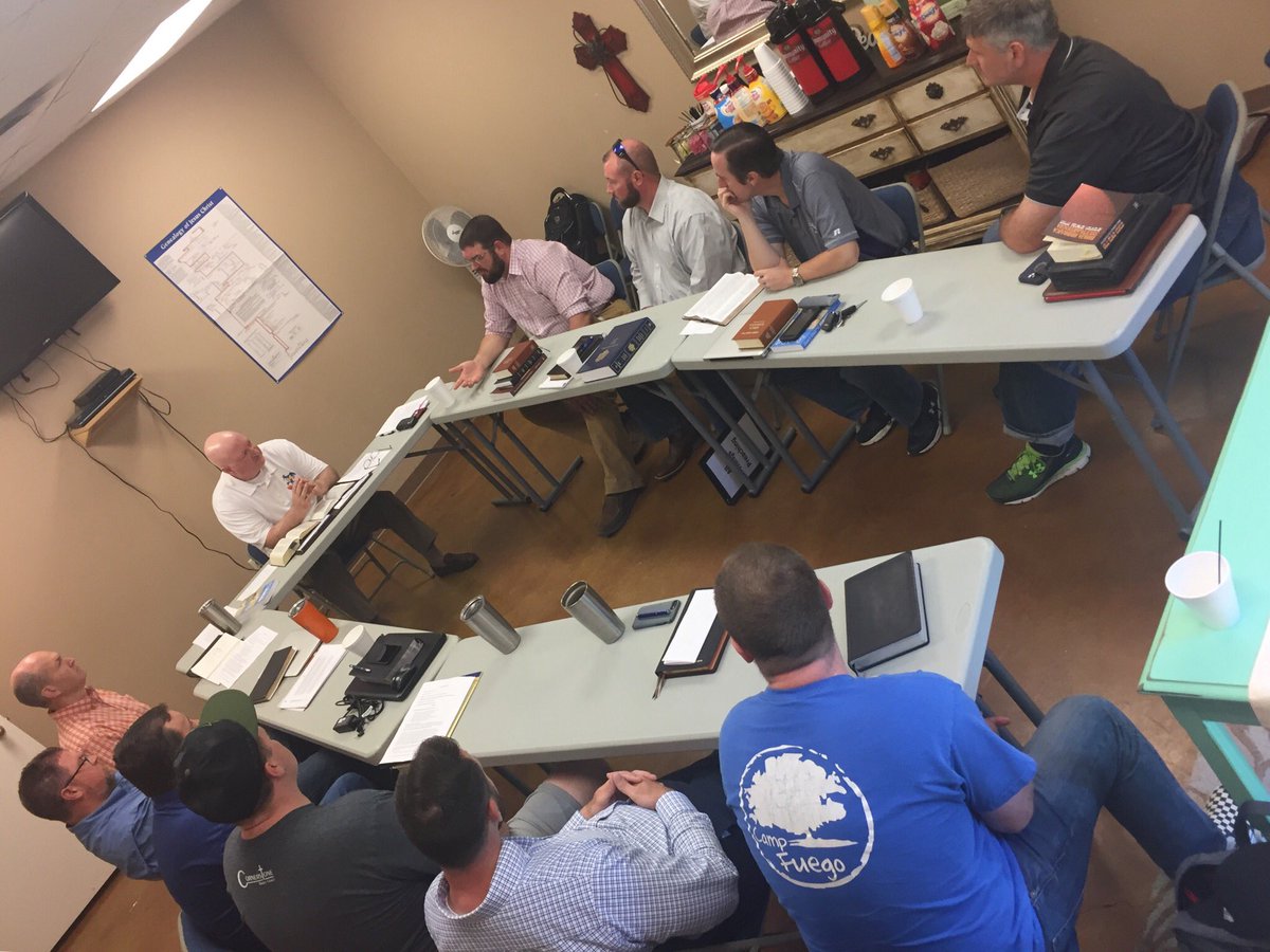allthingspreach's tweet photo. So blessed to spend time in the Word with these guys: the Lord’s faithful preachers. We studied the genre of wisdom literature, primarily Proverbs. #AllThingsPreaching https://t.co/Rdy3QLh32T