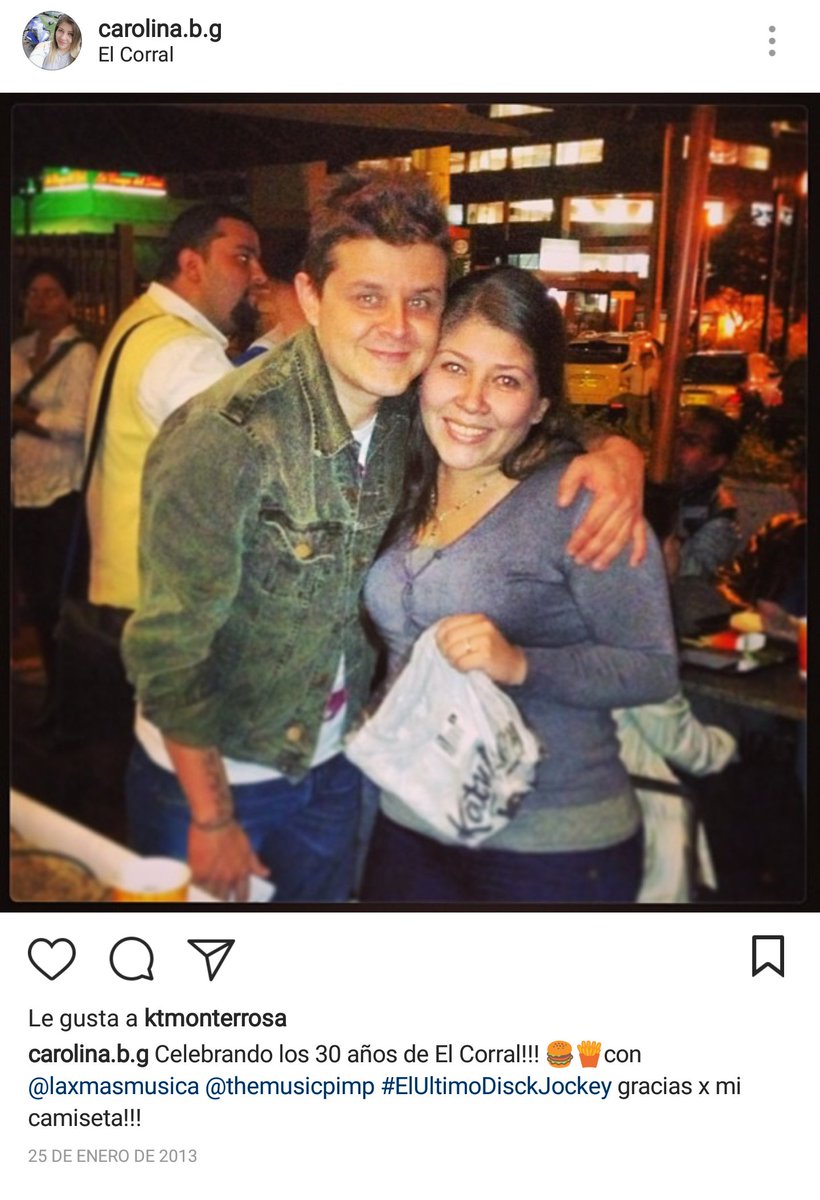 caritobg's tweet photo. @laxmasmusica Tengo una foto con este famoso y no se si me sigue! 😃 #urnitavirtual #MañanasX @themusicpimp https://t.co/PxxfGPWpo7