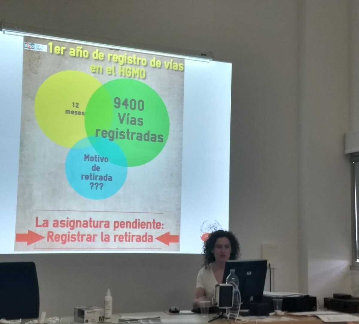 BPSOmenorcaIB's tweet photo. Lo sentimos!
Error al etiquetar en tweet anterior, nuestras compañeras impulsoras María Marco y Loli González, de Medicina Interna y Quirófano , incansables, impartiendo sesión tras sesión #enfermeriamenorca #BPSOmenorca @Lolechagon https://t.co/k4rksq1lSL