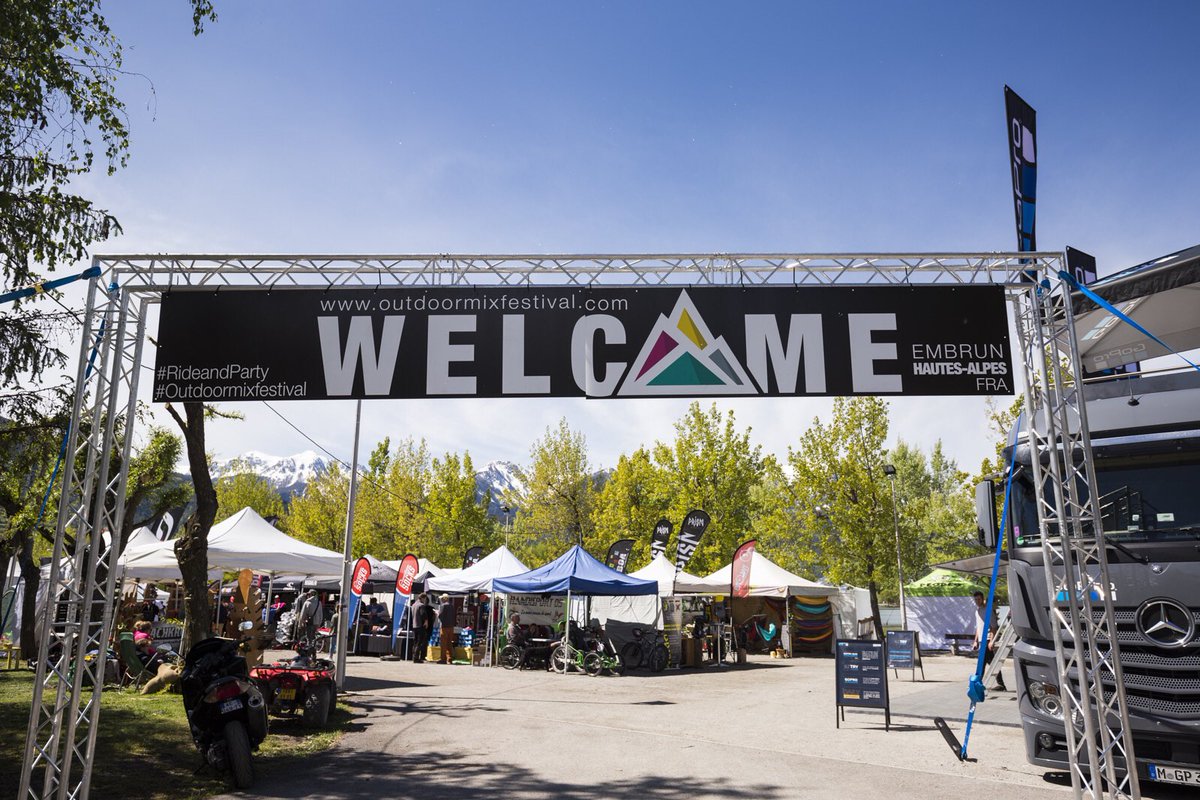 CRT_RegionSud's tweet photo. 📍Direction #Embrun ce week end pour l’@OutdoormixFest sur les rives du Lac de Serre-Ponçon 🧗‍♀️🎸#RideandParty #concerts #OMF2018  #Outdoormixfestival https://t.co/tckuEsUFeq