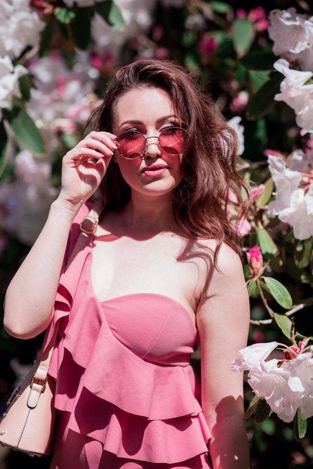 ShelikesCom's tweet photo. crushin’ on @lucyscarfe kickin' the RAYLIE PINK ONE SHOULDER RUFFLE JUMPSUIT ✨ 💖🌸 
Sale is now on! Check it out via link 👇👇👇👇👇
https://t.co/AG7AxMITp3 https://t.co/9E0lJg0WU0
