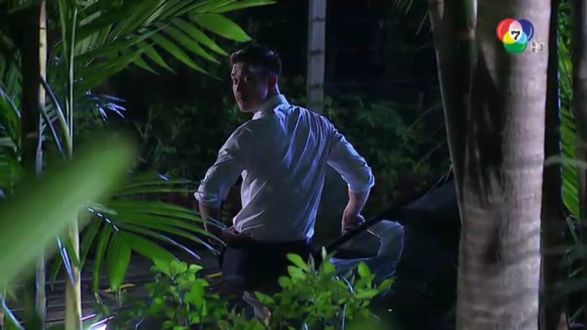 MPMUAY1's tweet image. ต้องทำบุญกี่ชาติคะ ถึงจะได้ผู้ชายที่เท่ครบทุกอย่างเหมือนนายหัว ยืนหันหลังยังเท่ #สัมปทานหัวใจ