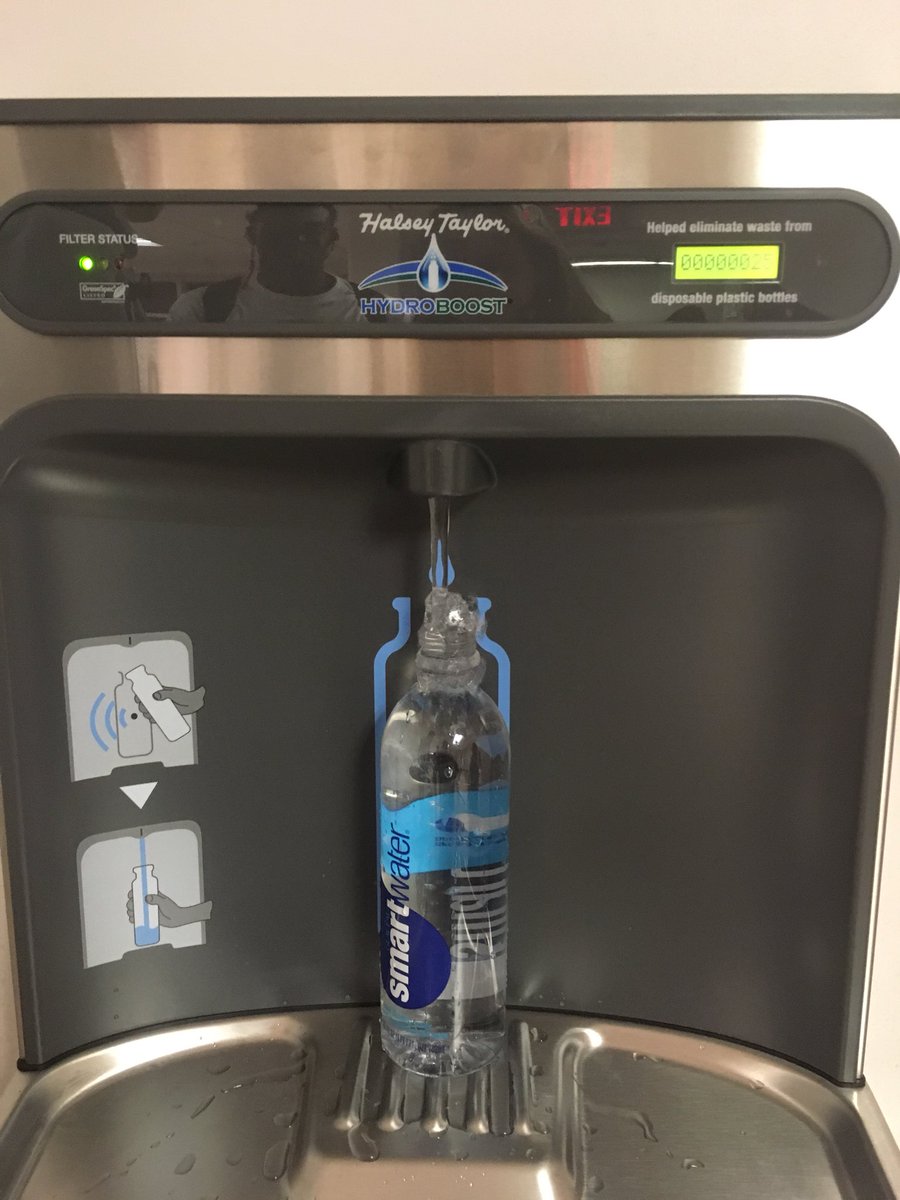 FHSclass_of2018's tweet photo. Our Senior Class Gifts are here!! Thank you to Mr. Sanchez for helping organize the installation of our two water filtration stations!! https://t.co/U7pSHYfCcS