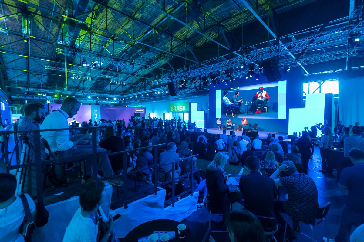 cder_platform's tweet image. Damn, #cubetechfair surprised us with an incredible event! Ilia Sedelkin @cder_platform team member visited Cube Tech Fair 2018. We are happy to get new partners and friends as well as to learn the latest startup trends!