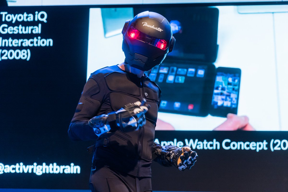 cder_platform's tweet image. Damn, #cubetechfair surprised us with an incredible event! Ilia Sedelkin @cder_platform team member visited Cube Tech Fair 2018. We are happy to get new partners and friends as well as to learn the latest startup trends!