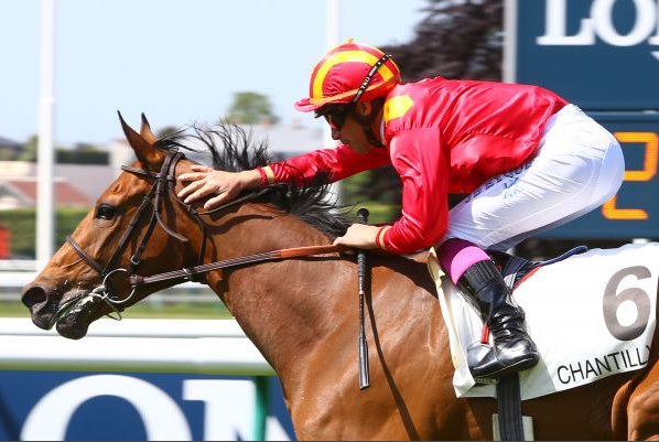 InfoArqana's tweet photo. 🥇A walk in the park for @ElementHilll &amp; @durepaireracing's 🌟LADY ATHENA🌟 @RedoutesChoice - next stop the Prix de Diane! 
She is the first French-bred for the Hutchins family, o/o Breeding Stock Sale purchase MONBLUE @BelmontBldstck @saint_pair https://t.co/EXLIL7oaQv