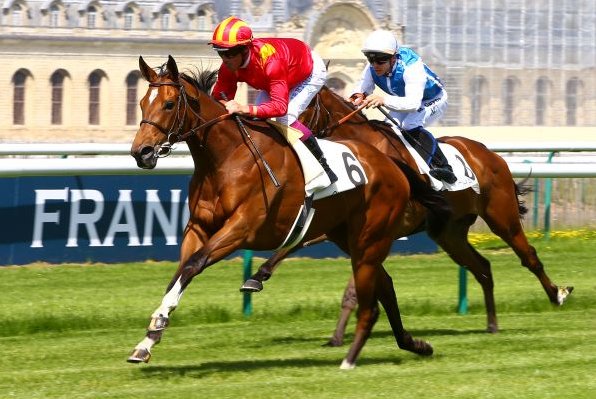 InfoArqana's tweet photo. 🥇A walk in the park for @ElementHilll &amp; @durepaireracing's 🌟LADY ATHENA🌟 @RedoutesChoice - next stop the Prix de Diane! 
She is the first French-bred for the Hutchins family, o/o Breeding Stock Sale purchase MONBLUE @BelmontBldstck @saint_pair https://t.co/EXLIL7oaQv