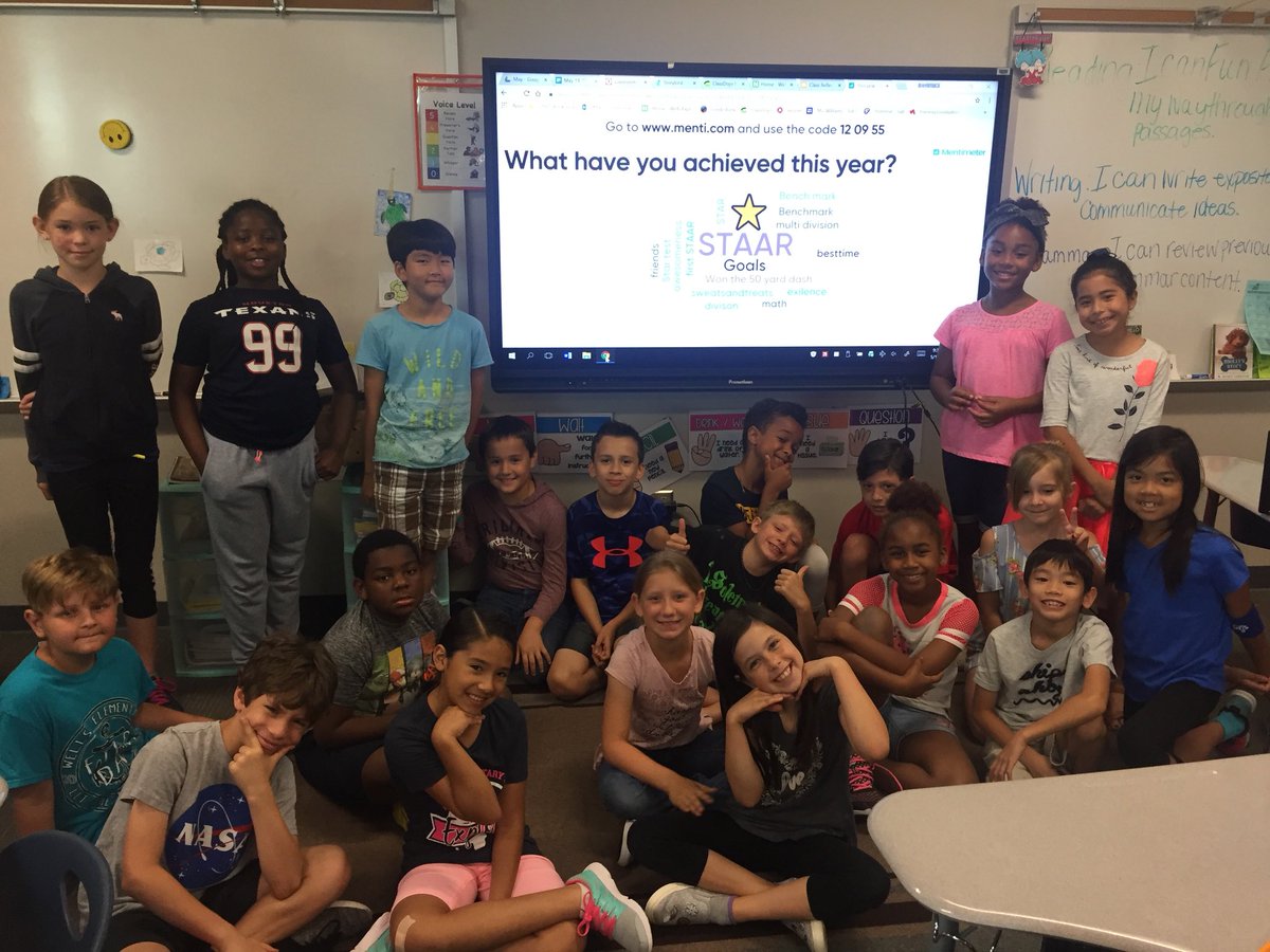 Mrs_Dimassi's tweet image. @ms_swilliams3 and I are so proud of all our students achievements this year!!! #ExploreWells #weLEADinMay #ClassReflection @CFISDWells