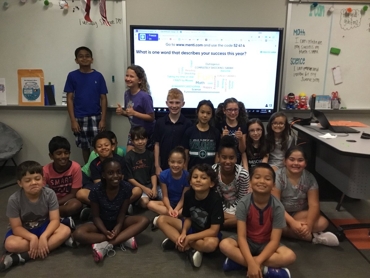 Mrs_Dimassi's tweet image. @ms_swilliams3 and I are so proud of all our students achievements this year!!! #ExploreWells #weLEADinMay #ClassReflection @CFISDWells