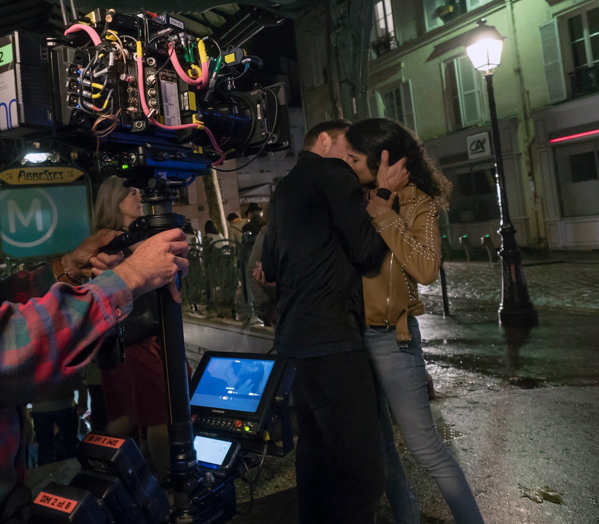 netflix's tweet photo. You’ve seen the trailer, now go behind the scenes of the finale #Sense8Fridays https://t.co/lquuNhjjXc
