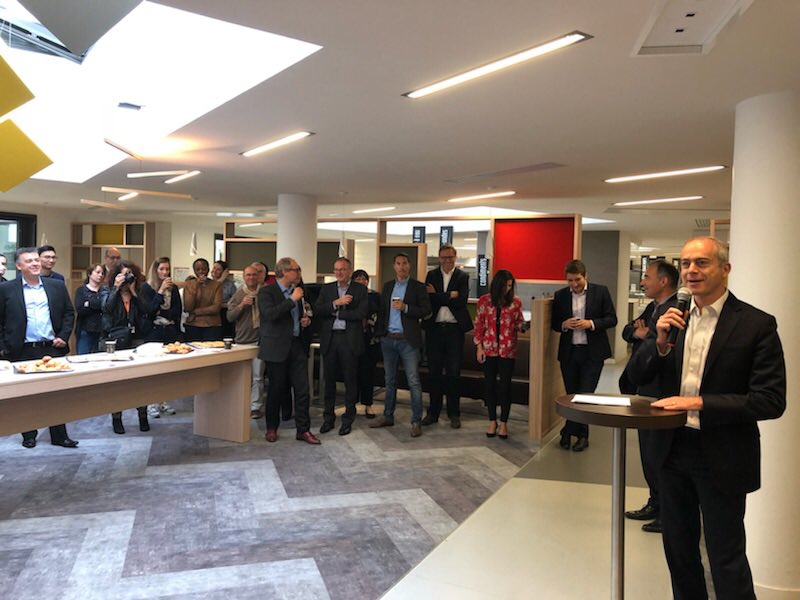 rfernandez's tweet photo. La famille #Finance s’agrandit! Rencontre avec les équipes #Achats et Explore2020. La complémentarité de nos métiers fait notre force et nous permettra d’être encore plus de vrais partenaires du business au service de la création de valeur d’@orange.#espritdequipe https://t.co/JgInq6Syb9
