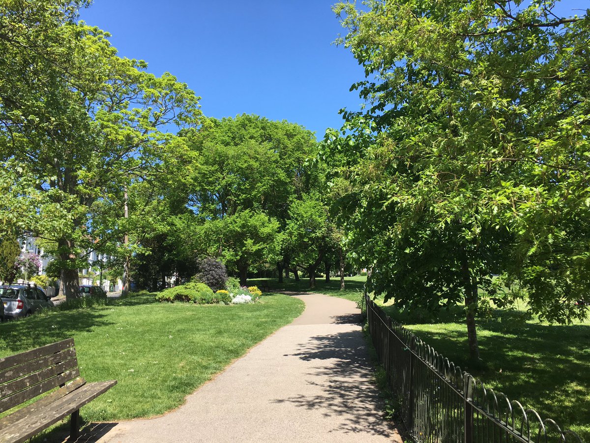 FivewaysArtists's tweet photo. Its going to be a great weekend for nosing around artists houses on the @FivewaysArtists trail @artistshouses Dont forget to check out our lovely park! @BlakersParkFrds @BlakersPark https://t.co/SsCpESwk2i