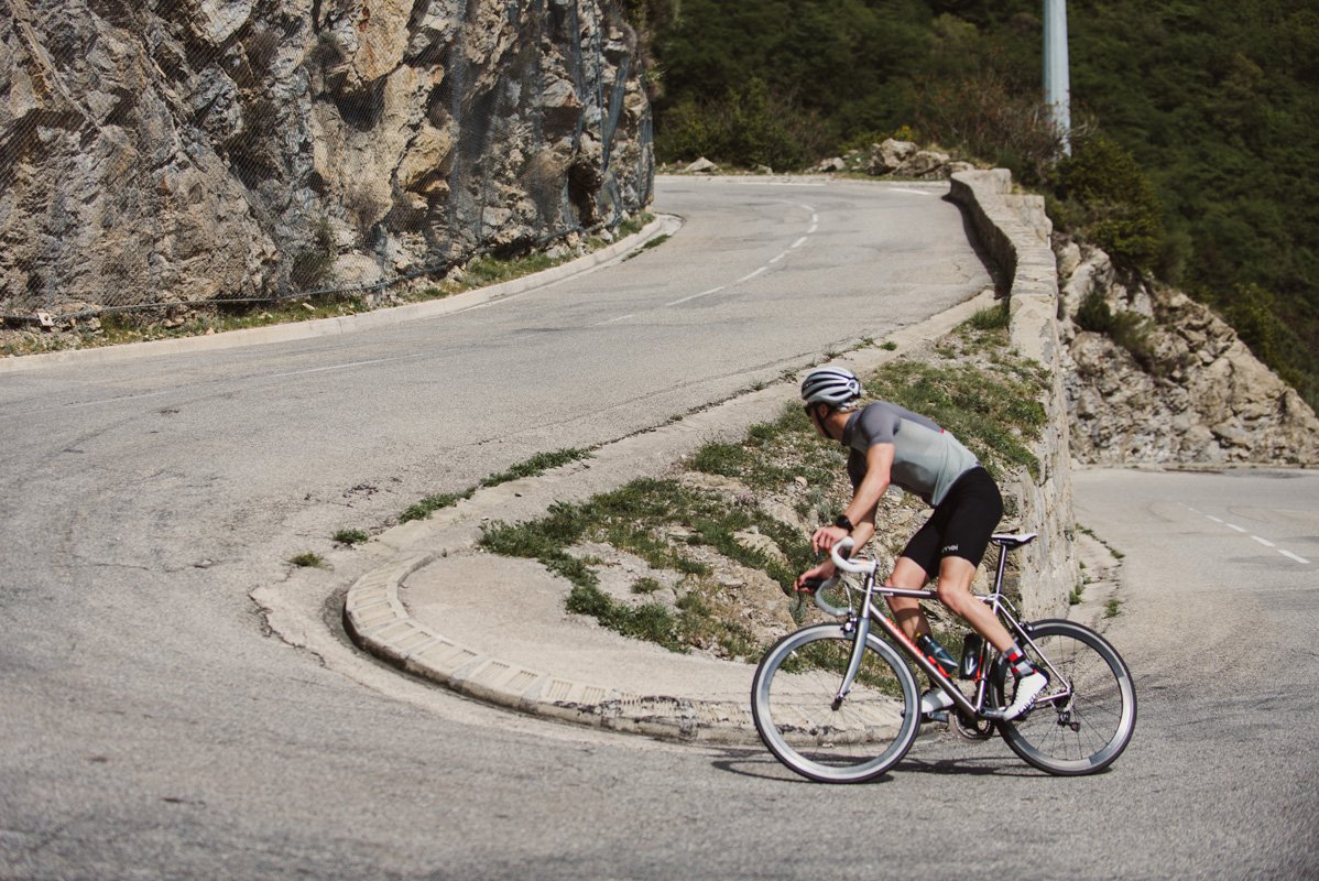 ashmei's tweet photo. Sunday Switchbacks...
Do you prefer the climb or the speedy descent down?
#ashmeiride #switchbacksunday https://t.co/qoeBcdaUS3