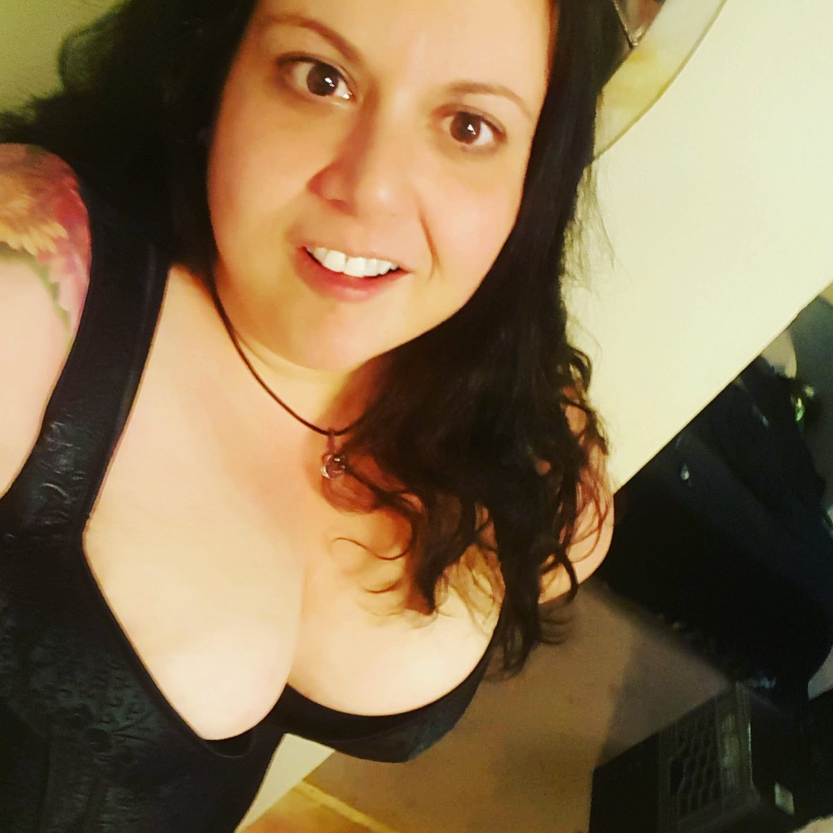 Miss_Sunshyne__'s tweet photo. Trying on corsets. What do you think of this one?  #wishlist #bdsm #prettygirl #follow #bbwworship #submission #HotWife #sexy @RTsubby #RetweeetPlease #RETWEEET @RtPromoPig https://t.co/czc9ljSolp