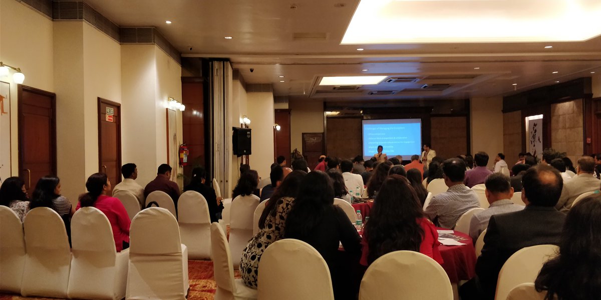 DeeptiAshar's tweet photo. @hriamumbai #gigeconomy  #unmeshpawar #managingthegigworkforce create a market place within the organisations.. when #employees do what they like to go they are more #engaged https://t.co/RDJZ3PcQFv