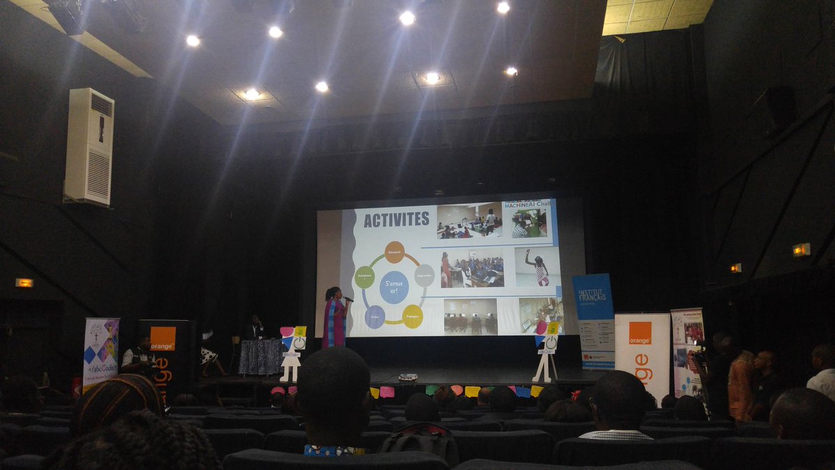 Cyprien_T's tweet image. Présentation de la plateforme ABC Code de @CAYSTI237 par @arielleKitio
Une application destinée à l'apprentissage du code (développement d'application) aux enfants. 
#ICT4Dev #ABCCODE #DevEcosystem237  #Cameroun