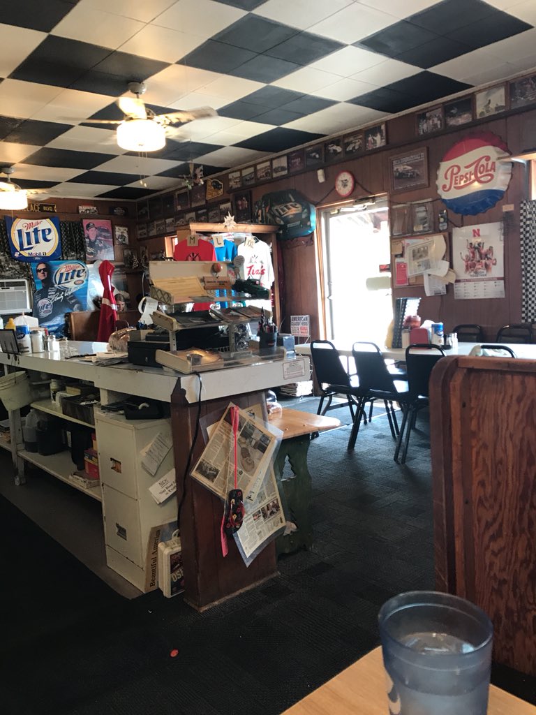 Derek Steinacher tweet media