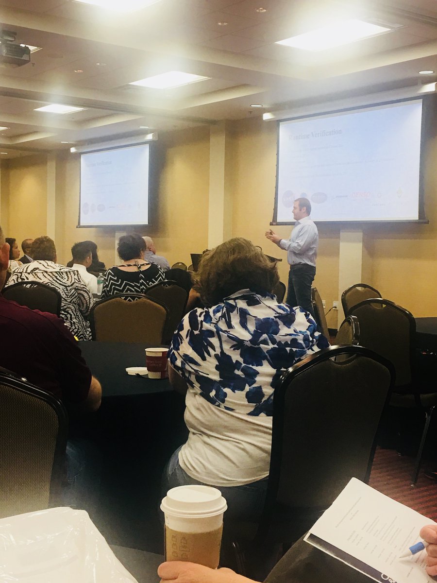 IllinoisSBDC's tweet photo. #Connect&amp;Protect 
2018 #IESBGAConference 
Day-3 Sessions: #Blockchain, #OfficeofAccountability, Notice Of Funding Opportunities &amp; more
#IllinoisSBDCNetwork 
#startups #smallbusiness #smallbiz #entrepreneurs #entrepreneurship #IlDCEO 
Let’s Connect: https://t.co/UwAfuphsoW https://t.co/v9q9h5RUtP