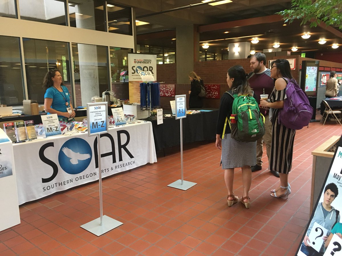 SOARsou's tweet photo. Today is the LAST day of SOAR! Don’t miss out on the last day of performances, demonstrations, and especially EMCON! It’s going to be a lot of fun!! @SOU_EMCon @souDMC #SOUEMCON #SOARSOU #SoaringSOU #SOARWEEK2018 https://t.co/aDz5rdwMP6