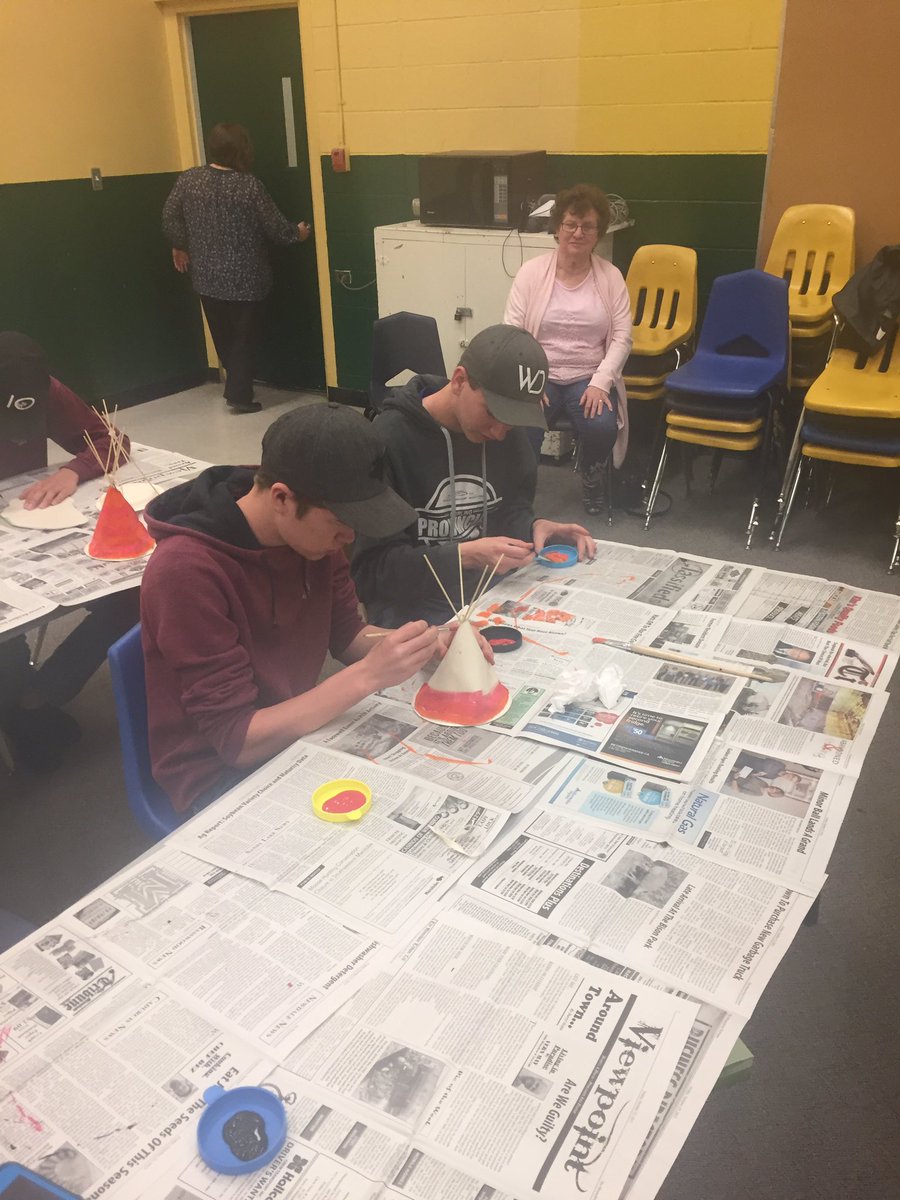 Strathclair School tweet media