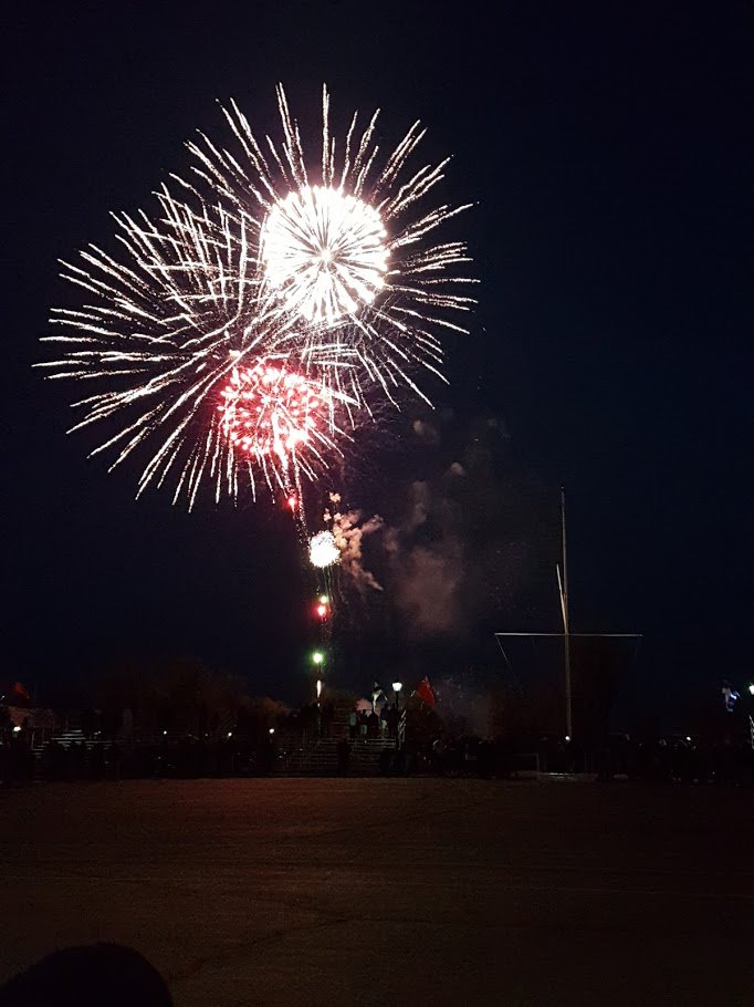 HarjitSajjan's tweet photo. The @RMC_Canada_CMR Sunset Ceremony is an annual tradition that this year featured ceremonial drills, Aboriginal Leadership Opportunity Year (ALOY) drummers, and Highland dancers, topped off with fireworks. Congratulations again to all of yesterday's graduates! #RMCGrad18 https://t.co/NTykqPbXpF