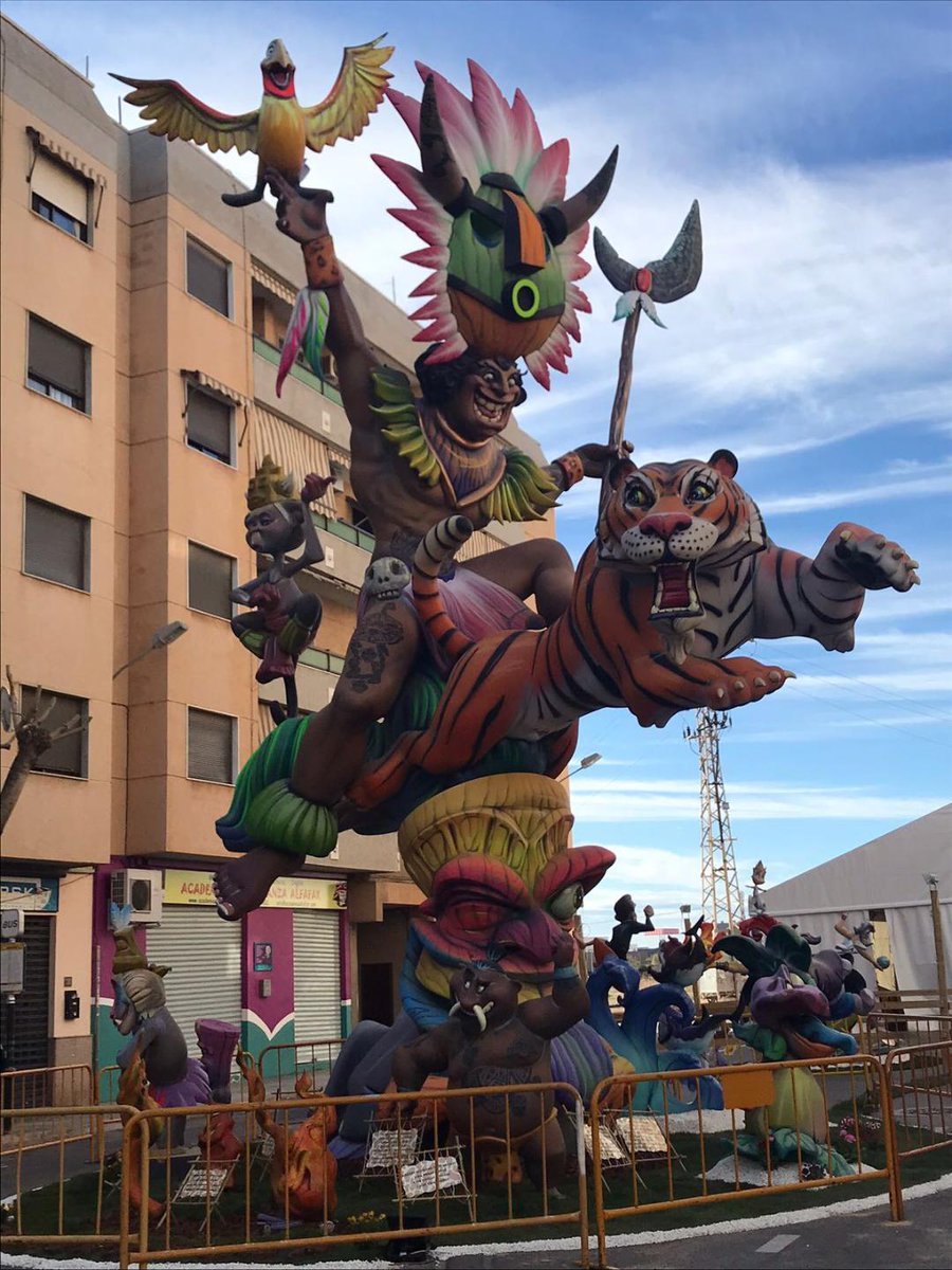 JCF_Valencia's tweet image. 🏆Primer premi d'Alfafar de les #Falles18 
 &amp;gt;  Falla @ElSequer 
🖌️ Sergio Lis @SergioLis88 
 #Galadels1 al @TACcatarroja