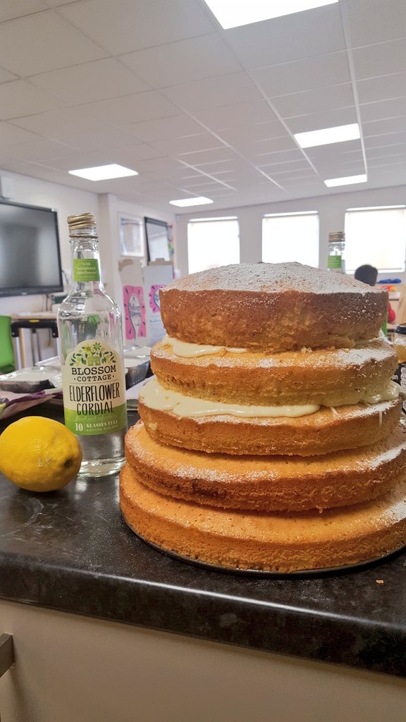 SIL_HWBteam's tweet photo. I couldn't be more impressed with year 3's superb baking skills at their best today in St Gregory's! I was as proud as they were with the finished product. #RoyalWedding #royalweddingcake #letsgetcookinginclass #HarryandMeghan #cake #RoyallyTreatYourself #GBBO ππ°π@SI_Liverpool https://t.co/Fi5kdpk8Hv