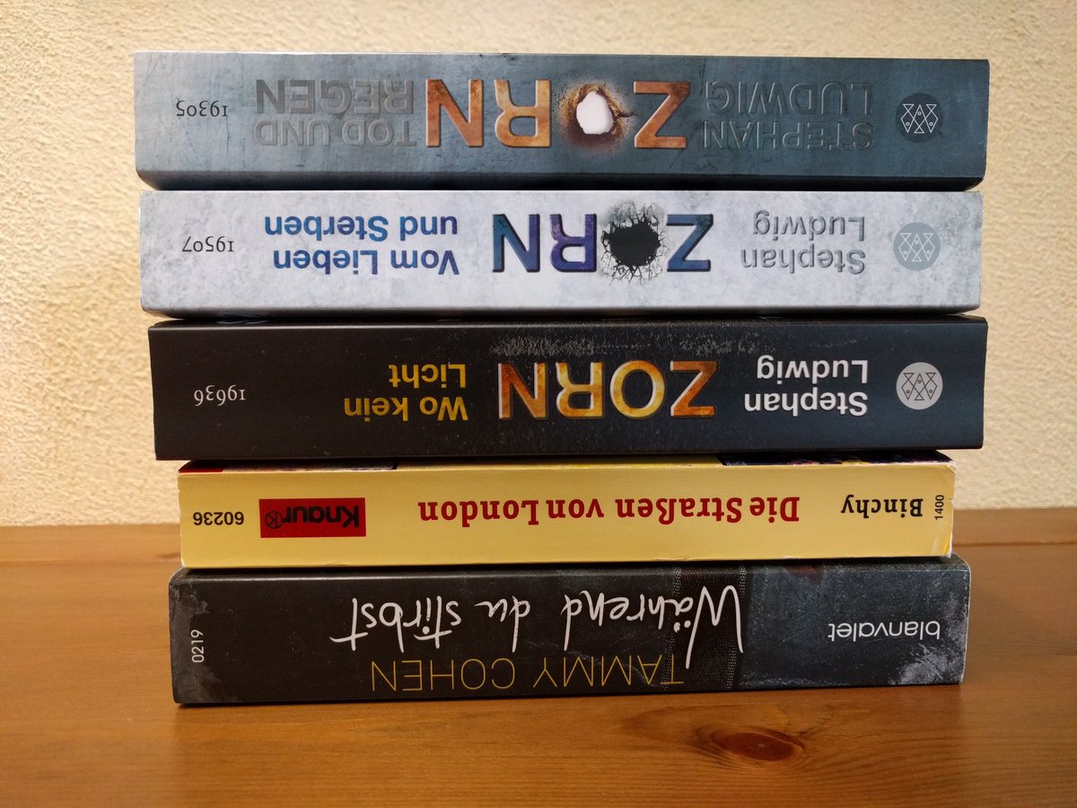 MademCake_liest's tweet photo. #Auswanderer #TammyCohen #MaeveBinchy #StephanLudwig

https://t.co/o4pyarDoIs https://t.co/ekyIPYNWCN