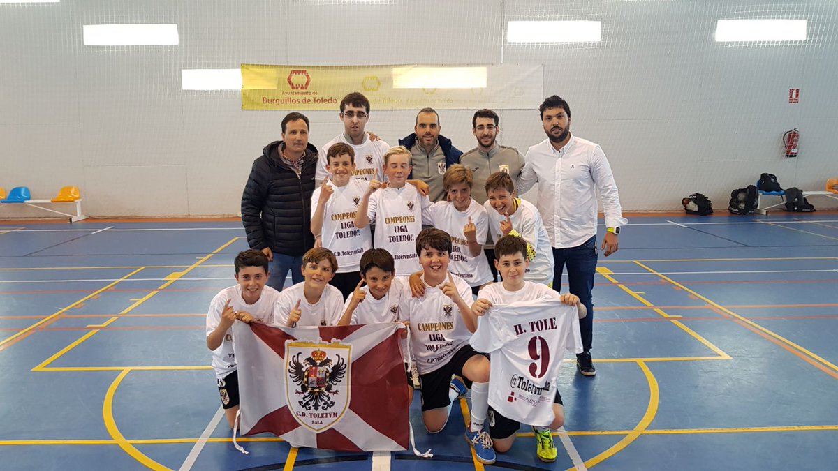 cdtoletvmsala's tweet photo. 📢Partido crucial el del Alevín del @cdtoletvmsala 
🏆Semifinales del Campeonato Regional CLM
C.D.ToletvmSala "A" VS @Ciudaddeguadafs 
Domingo 13.20h
Pab @ayto_burguillos
El @cdtoletvmsala buscará la final!! Para ello os pedimos el apoyo de TODOS desde las gradas!!
#TopTopToletvm https://t.co/5C9rOXES9M