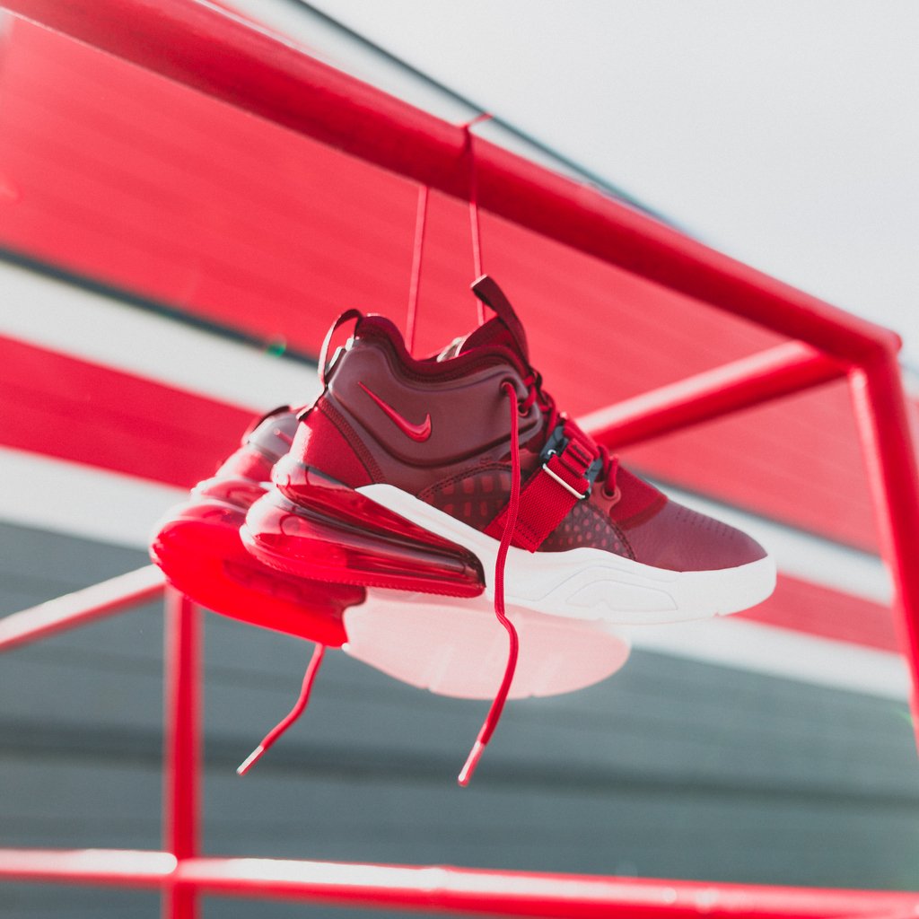 nike air force 270 red croc