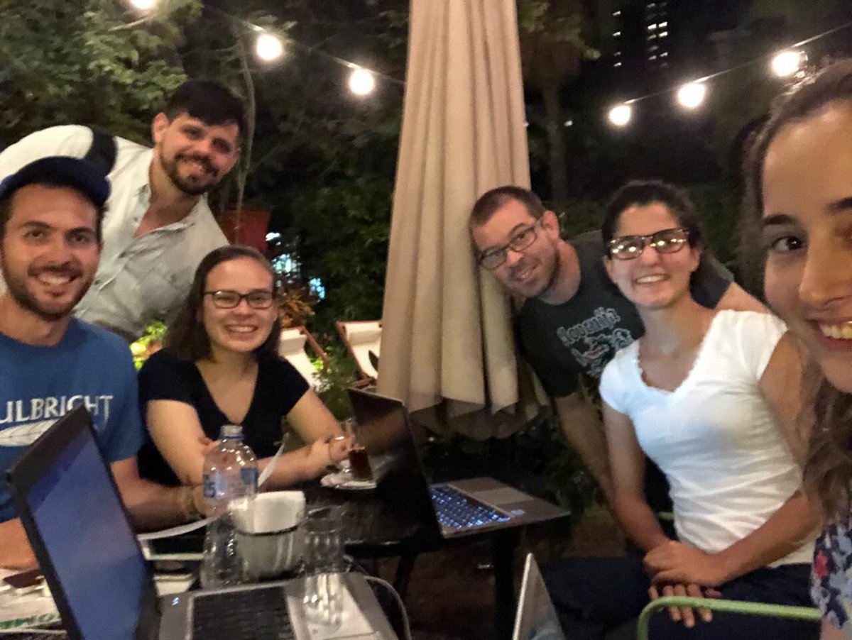 fulbrightpy's tweet photo. #GRACIAS Samuel Bennett Pescador por tu compromiso constante, por brindar tu ayuda y acompañamiento a postulantes del programa de becas #Fulbright 😃💪 ¡Estamos felices de contar contigo! @FulbrightPrgrm #FulbrightETA #FulbrightPY https://t.co/ZExS1Y2fhQ