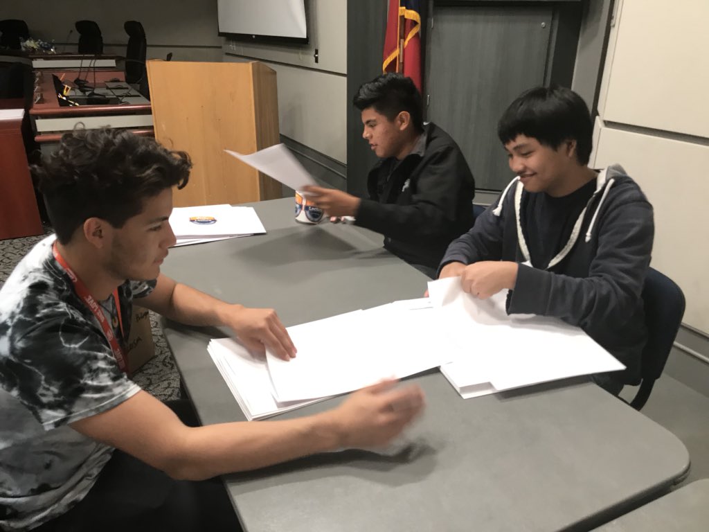 Start your day with <a href="/SpringISD/">Spring ISD</a> PVA! Thank you to our WHS Choir scholars and teacher Head Choir Director Mr. Cruz for helping prepare #JourneyIntoReading packets for all of our K-8 students for summer reading! We win as a team! #SISDPVA #LiteracyApplied