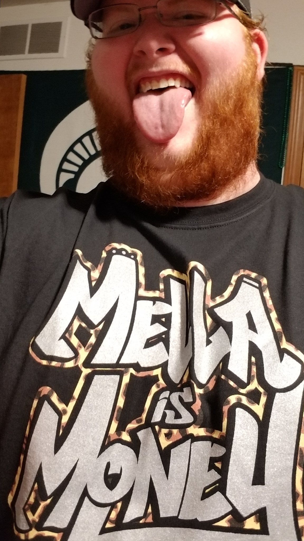 DdfbNKVVwAAf0qA.jpg:large