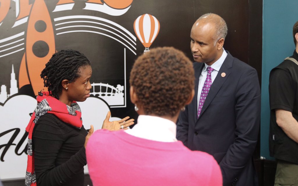 TosinIdu's tweet photo. Earlier this week, I had the pleasure of sharing some of the work that I do with Canada’s Minister of Immigration, Refugee and Citizenship, Ahmed Hussen. 
#work
#fridaypost 
#abuja https://t.co/jaPatUI5Zk