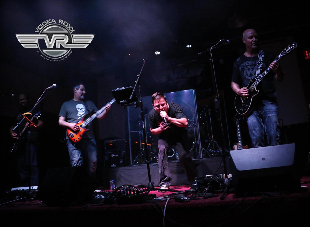 VodkaROXX's tweet photo. We rocked Fenders last weekend!  Come see our next show at Finnegan's Wake in Pickerington! https://t.co/oidrCiD2uo