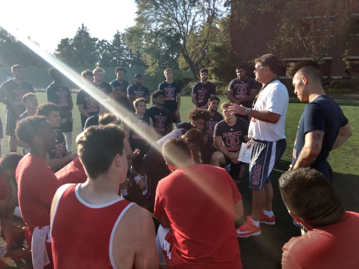 srjcfootball's tweet photo. Last day of spring ball. Lots of gains over the last few weeks. Anxious to get back at it. GO Bear Cubs! #CB4L https://t.co/CCjHr6GmWU