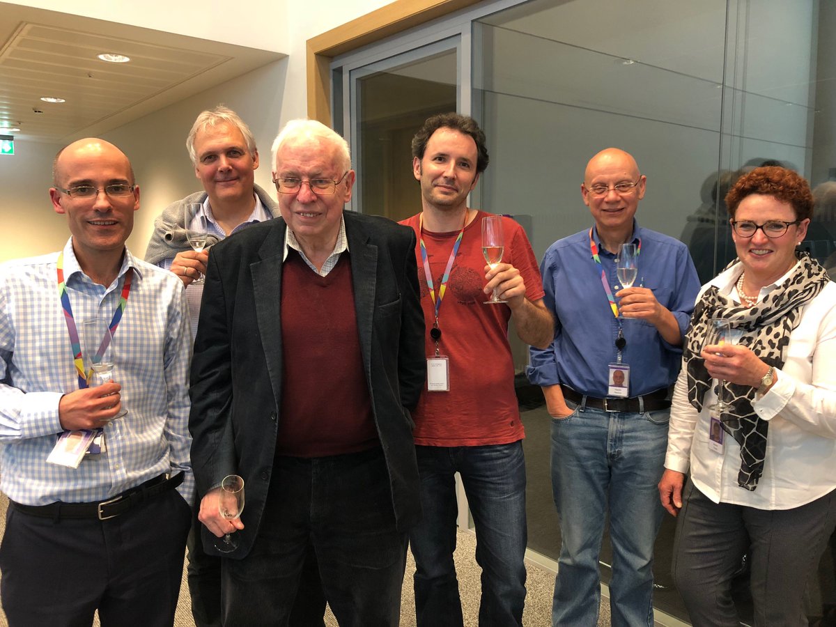 Congratulations to all our scientists elected as fellows to @royalsociety, @theNASciences, @acmedsci and @EMBO in the last couple of weeks! With so many to celebrate, we've run out of champagne 🥂👩‍🔬👨‍🔬