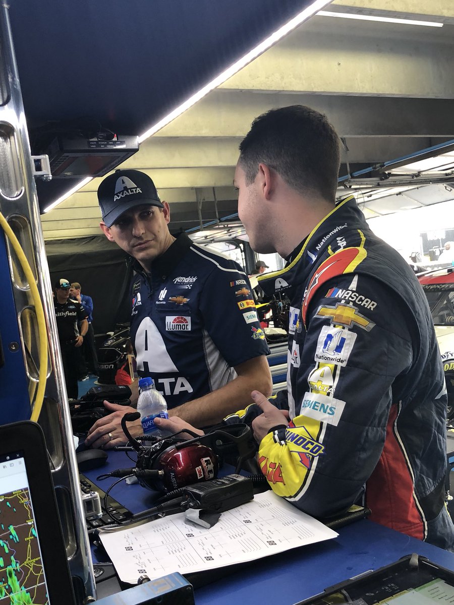 The @AxaltaRacing machine is heading to the tech line, so @AlexBowman88 and <a href="/Ives_Greg/">Greg Ives</a> catch up during this ☔️ delay.